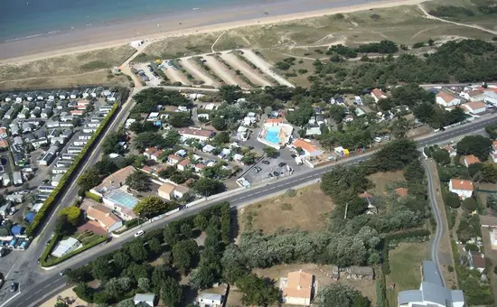 Camping - Club Mahana ****