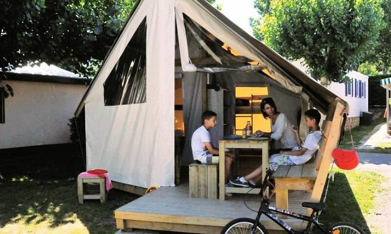 Camping Riez à la Vie **** - Saint-Hilaire-de-Riez - 40