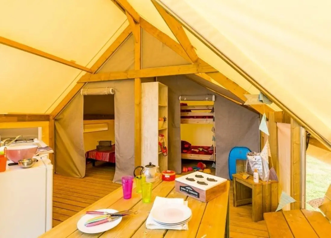 Camping Riez à la Vie 4 étoiles★★★★
