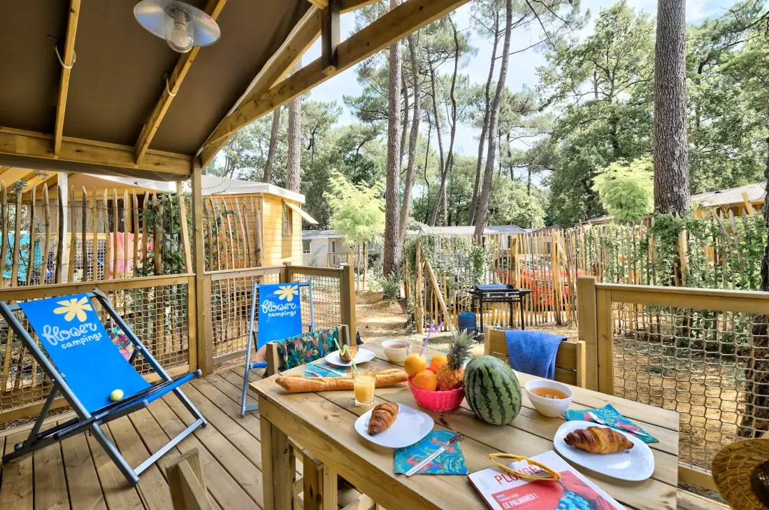 Flower Camping Au Bois Des Biches 4 étoiles★★★★