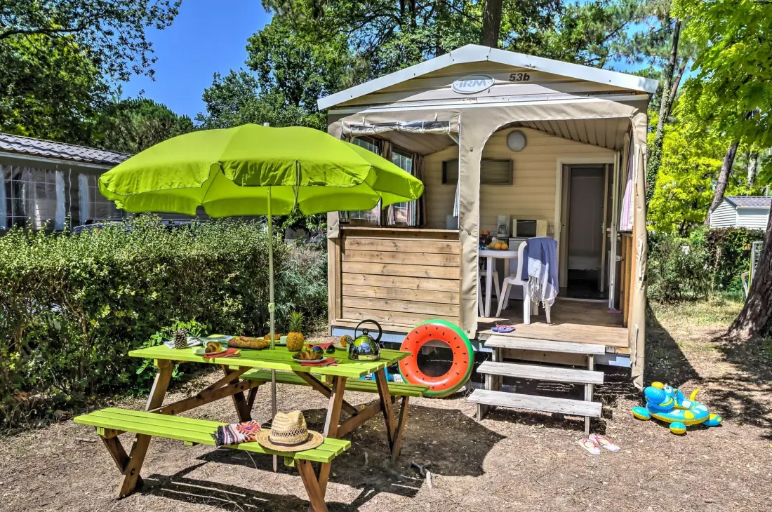 Flower Camping Au Bois Des Biches 4 étoiles★★★★