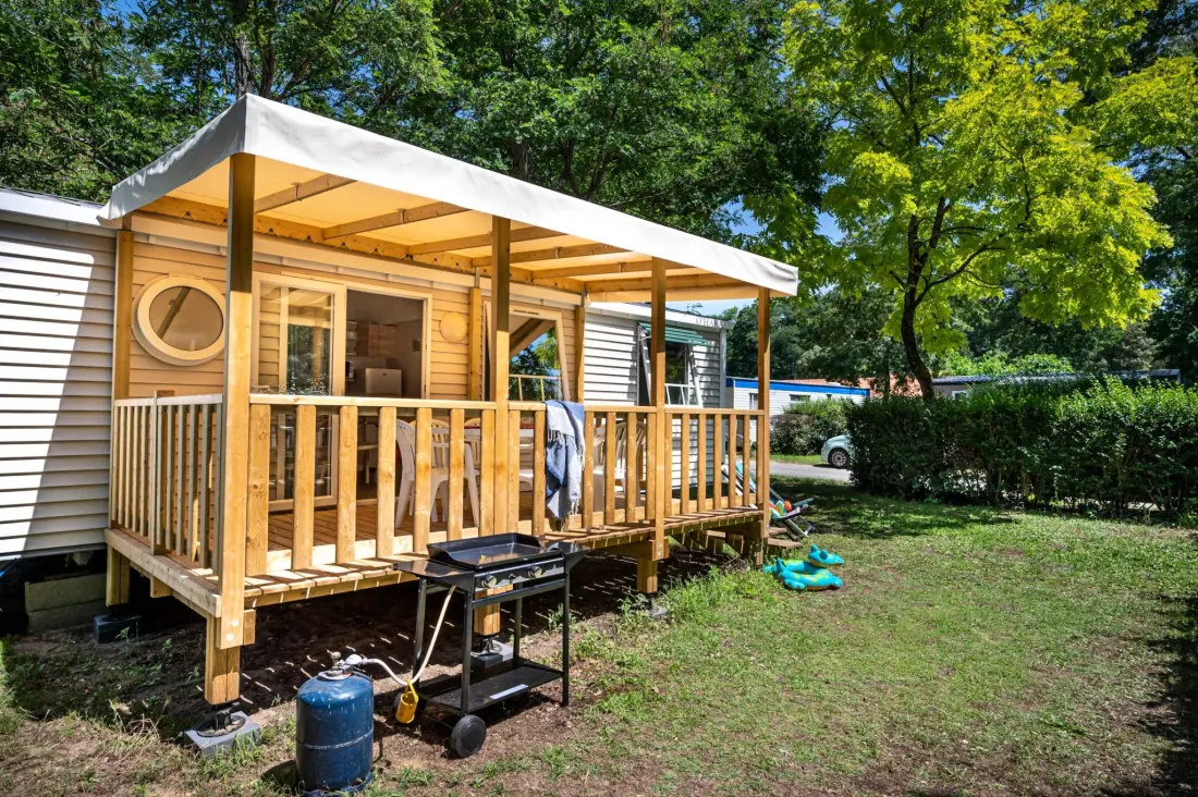 Flower Camping Au Bois Des Biches 4 étoiles★★★★