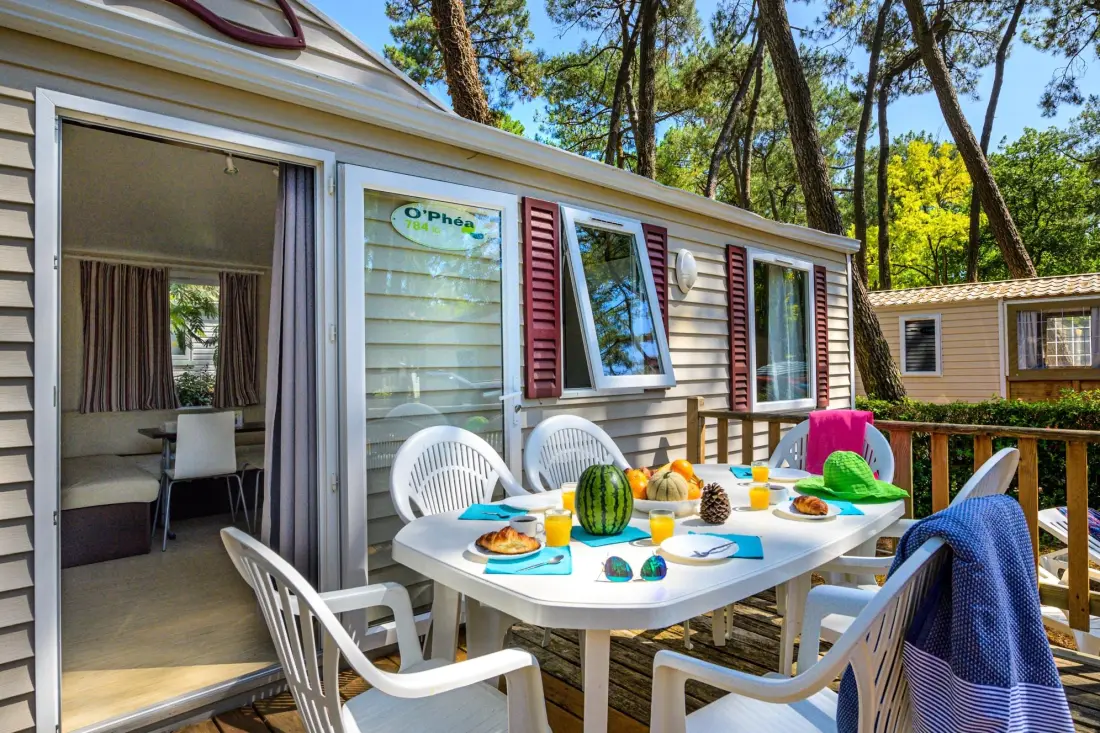 Flower Camping Au Bois Des Biches 4 étoiles★★★★