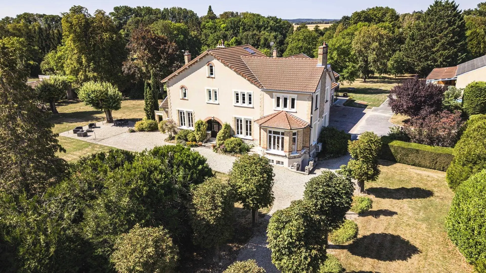 Gîte De France L'artbanne Maison Gaia 5 Épis - - Saint Hilaire Le Petit - 1