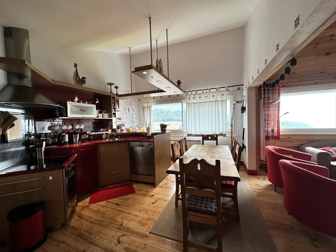 Appartements à Saint Jacques Des Blats