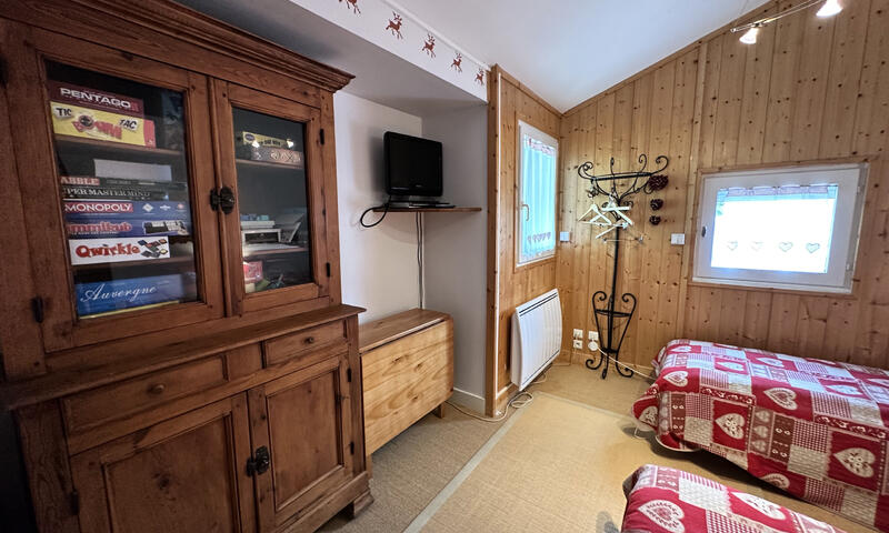 Appartements à Saint Jacques Des Blats - - Saint Jacques Des Blats - 21