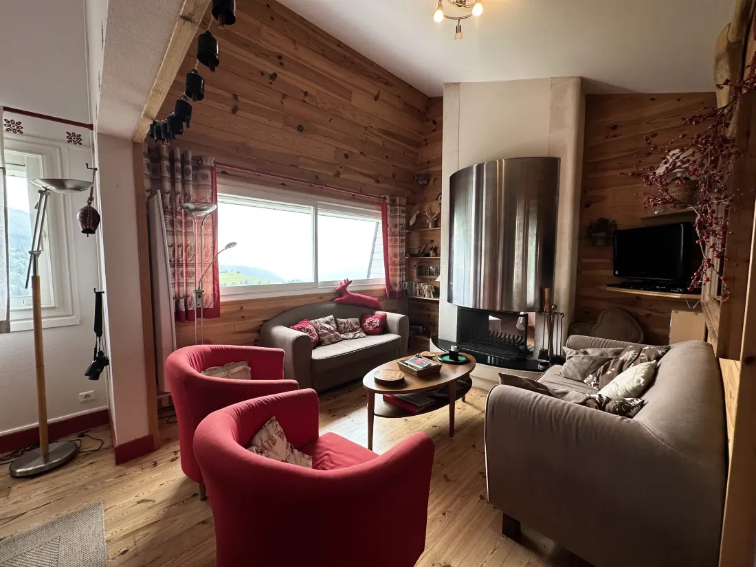 Appartements à Saint Jacques Des Blats