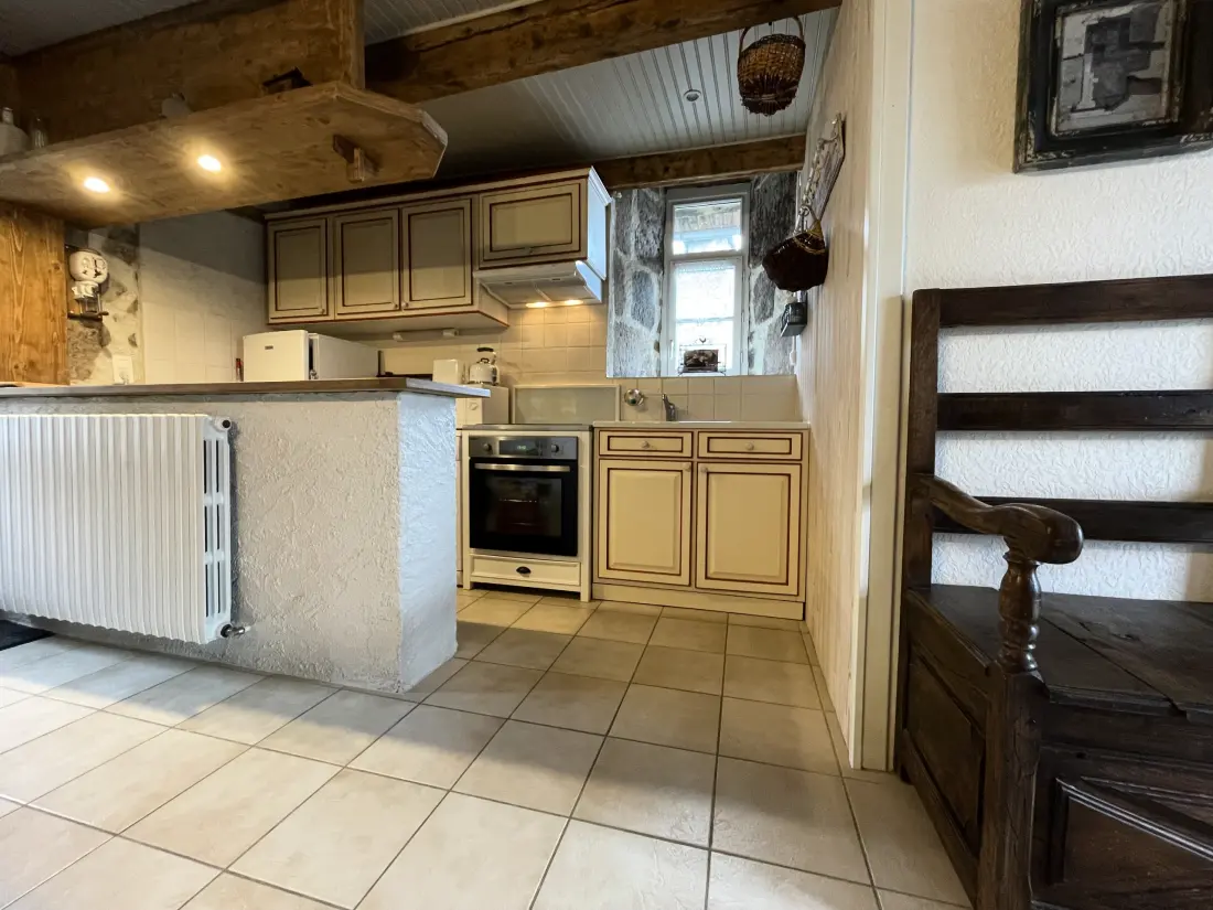 Maison à Saint Jacques Des Blats