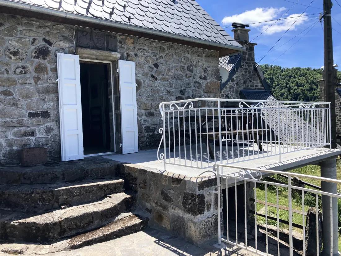 Maison à Saint Jacques Des Blats