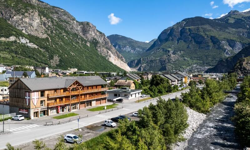 Résidence Appartement 220m² Avec Terrasse, 14 Pers. - - Saint-Jean-de-Maurienne - 43