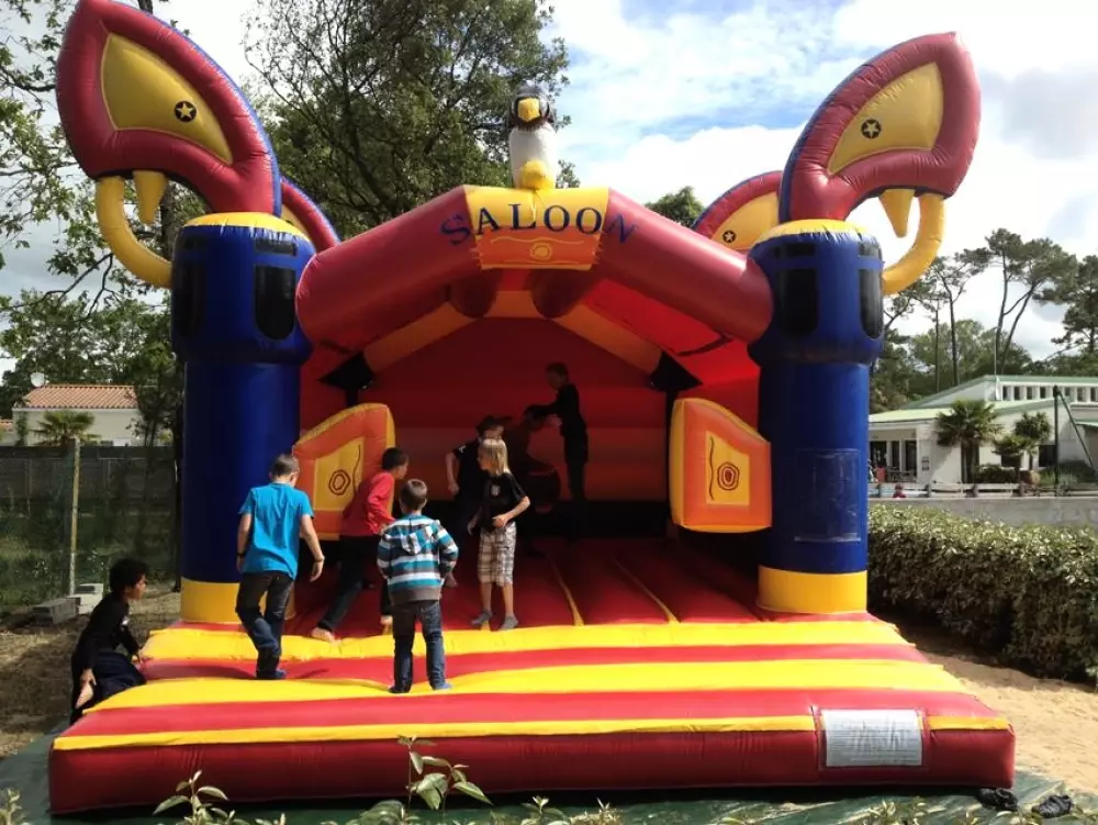 Camping Le California 4 étoiles★★★★