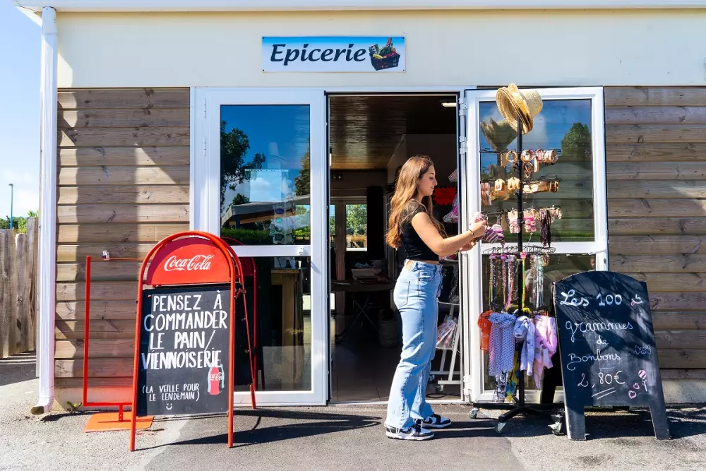 Camping Les Aventuriers de la Calypso 41 étoiles★