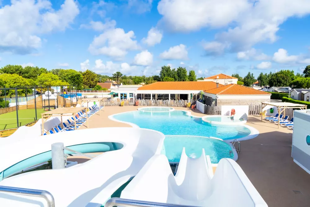 Camping Les Aventuriers de la Calypso 41 étoiles★