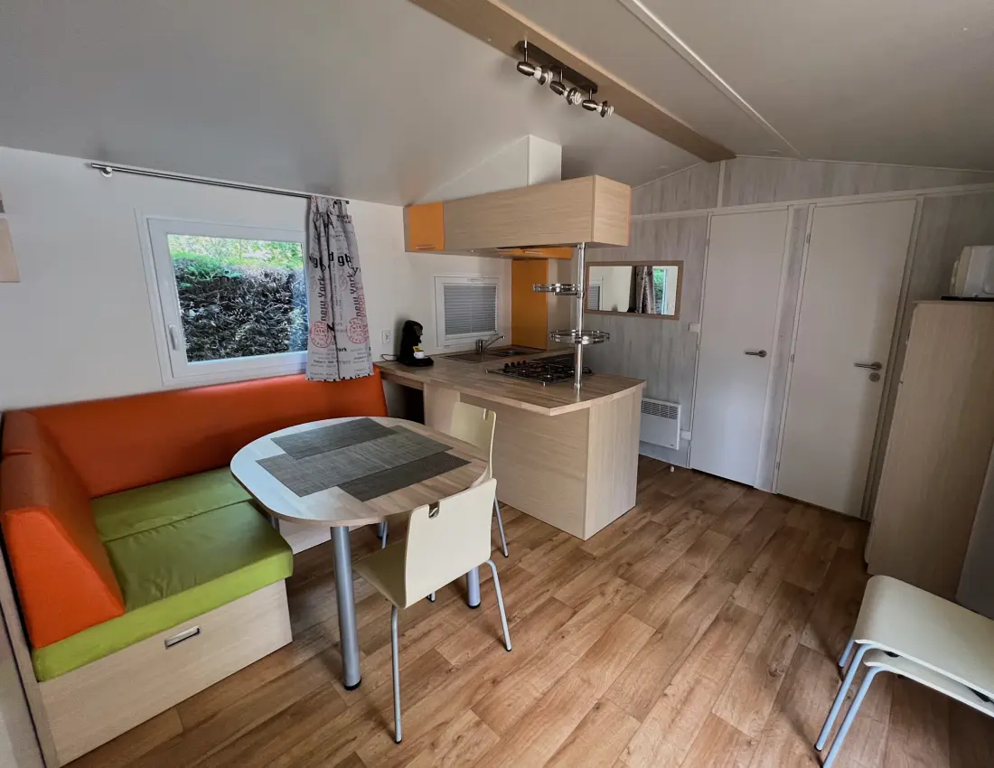 Flower Camping La Davière Plage 4 étoiles★★★★