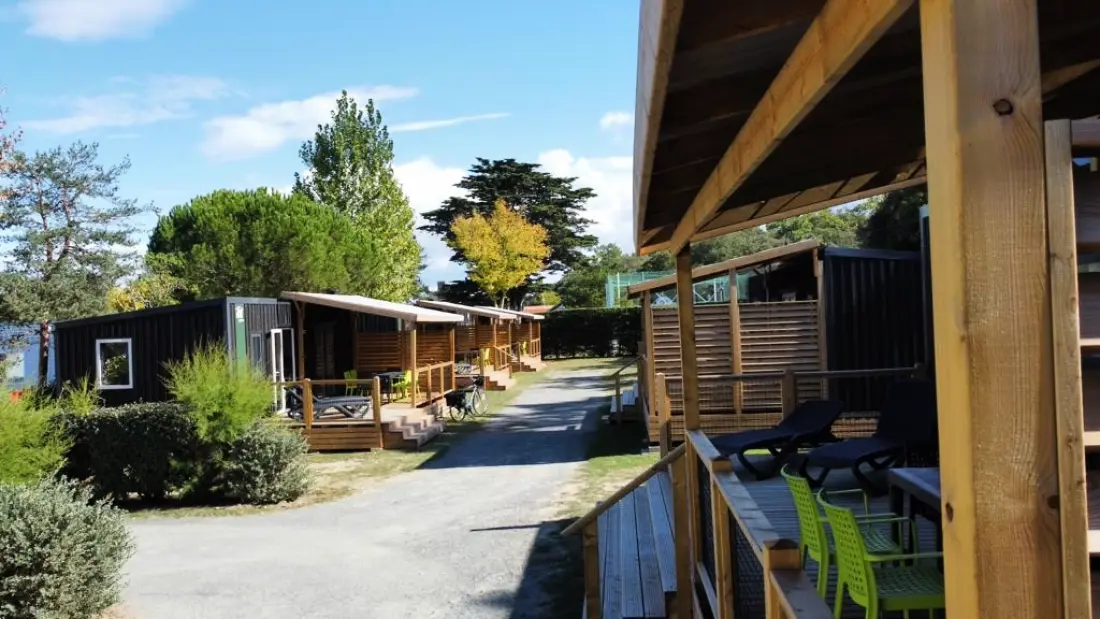 Flower Camping La Davière Plage 4 étoiles★★★★