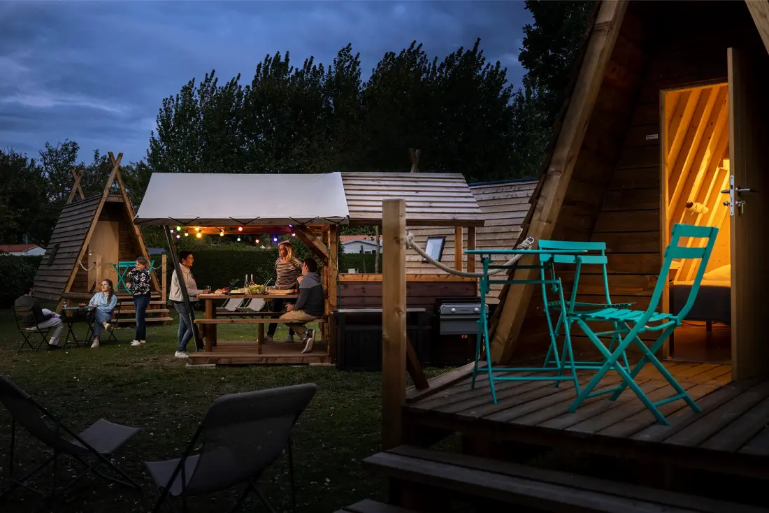Flower Camping La Davière Plage 4 étoiles★★★★