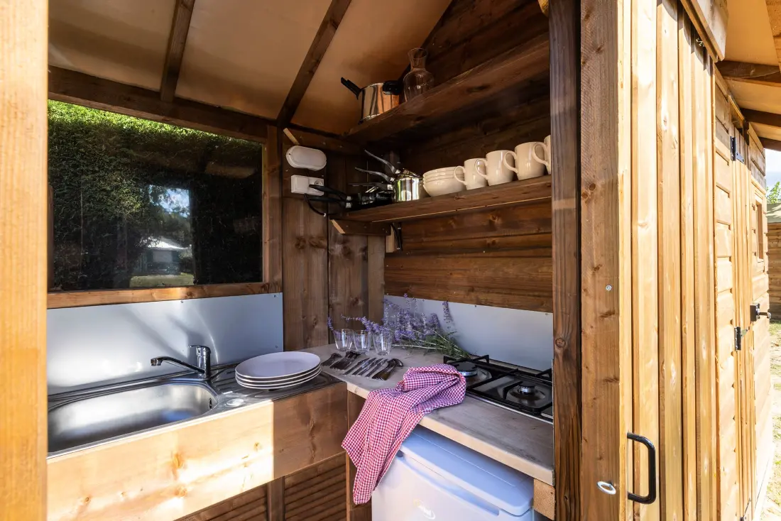 Flower Camping La Davière Plage 4 étoiles★★★★