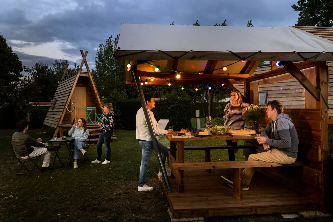 Flower Camping La Davière Plage 4 étoiles★★★★