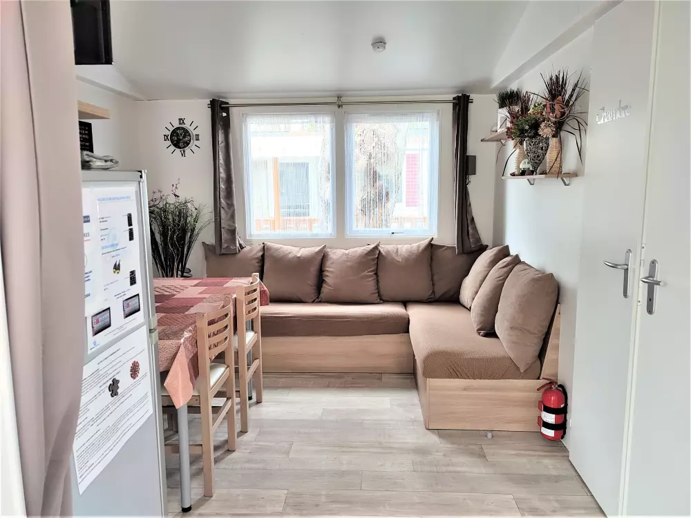 Mobil-home 6 personnes accès piscine et espace aquatique