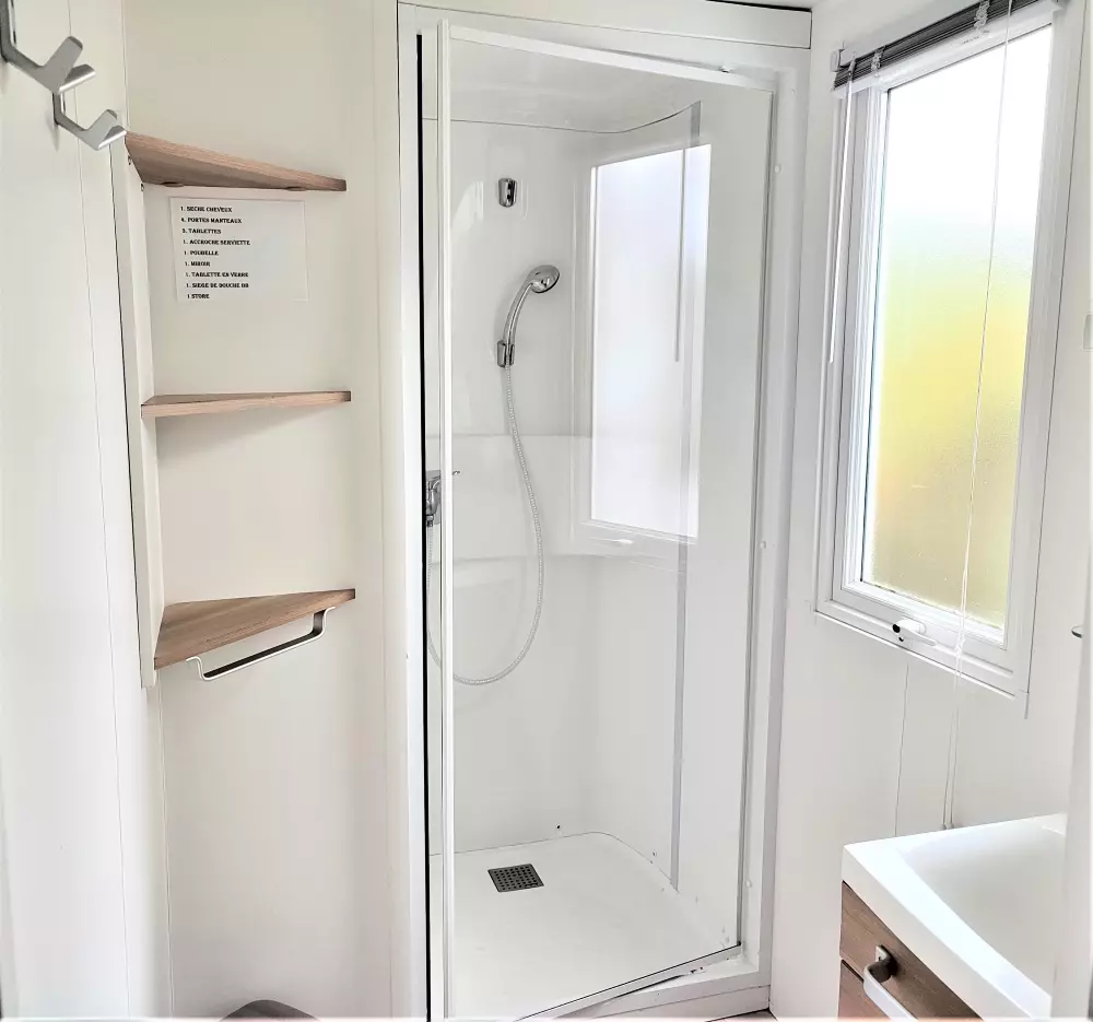 Mobil-home 6 personnes accès piscine et espace aquatique