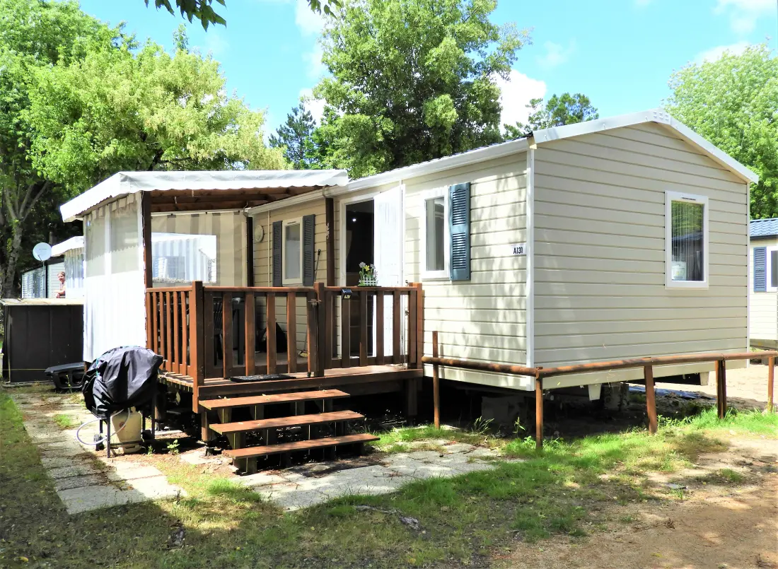 Mobil-home 6 personnes accès piscine et espace aquatique