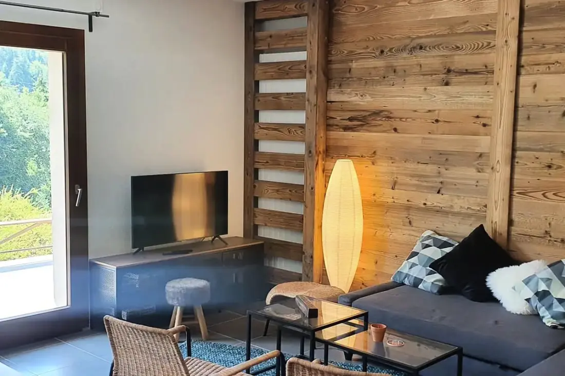 Appartement Avec Terrasse &amp; Emplacement Idéal