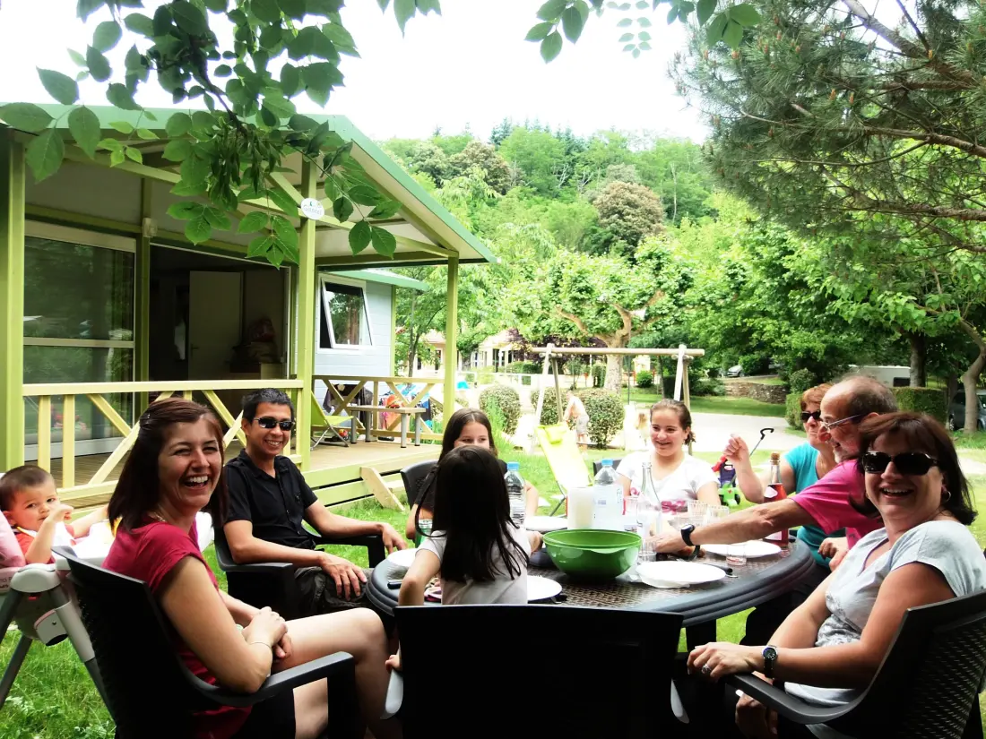 CAMPING LES SOURCES 3 étoiles★★★