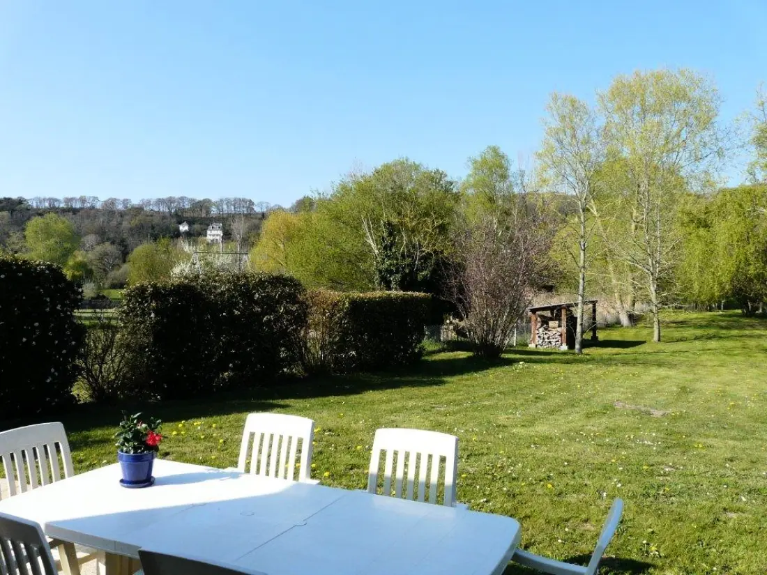 Gîte à St Jean Le Thomas  2