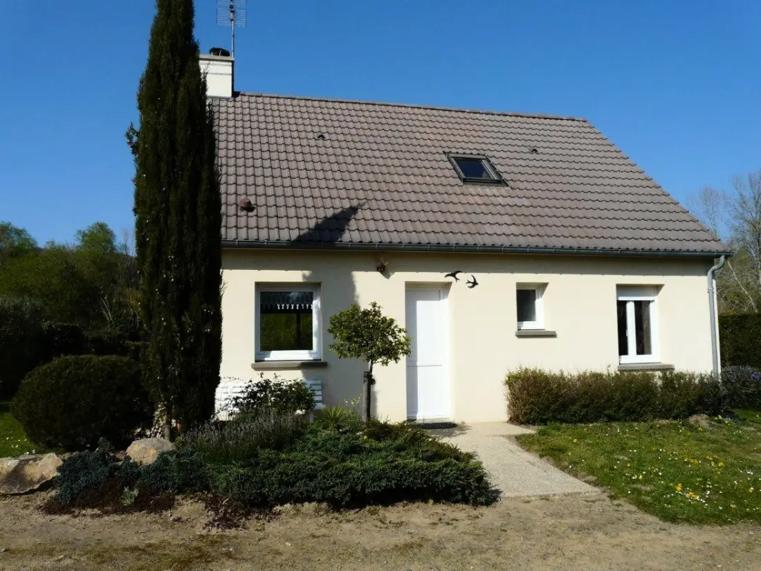 Gîte à St Jean Le Thomas  2