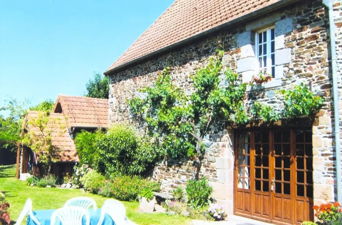 Gîte de France à St Jean Le Thomas  1