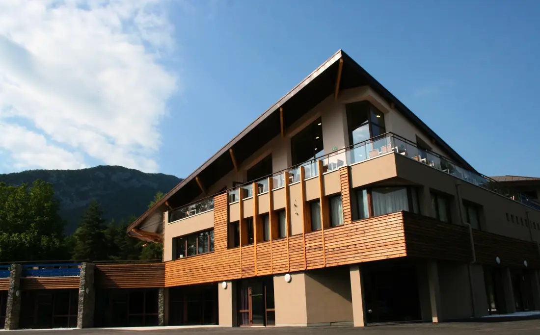 Village Club Le Pré du Lac4 étoiles★★★★ - Ternélia