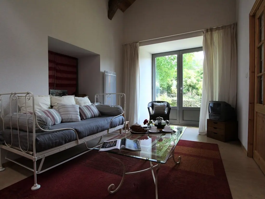 Maison de Vacances Saint-Julien-Chapteuil 3
