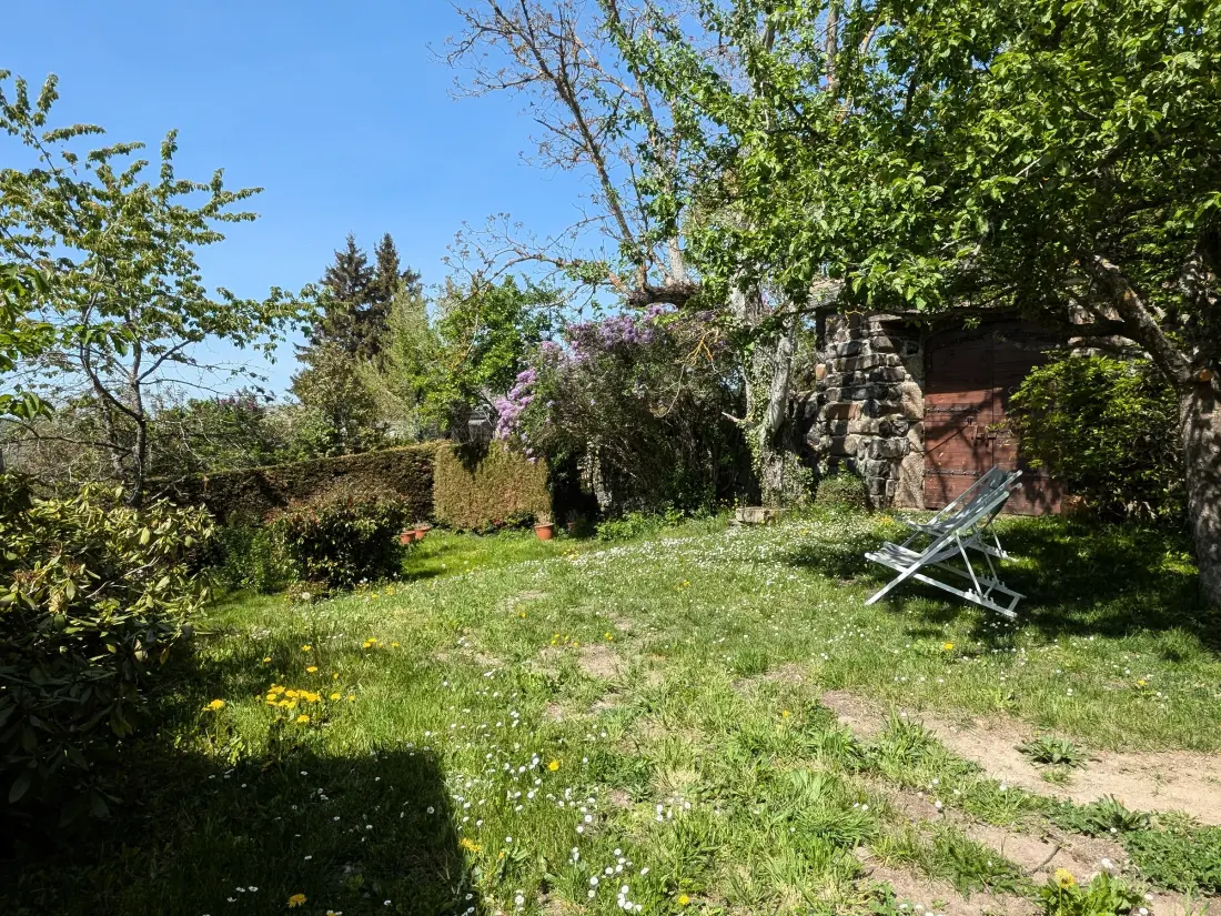 Maison de Vacances Saint-Julien-Chapteuil 5
