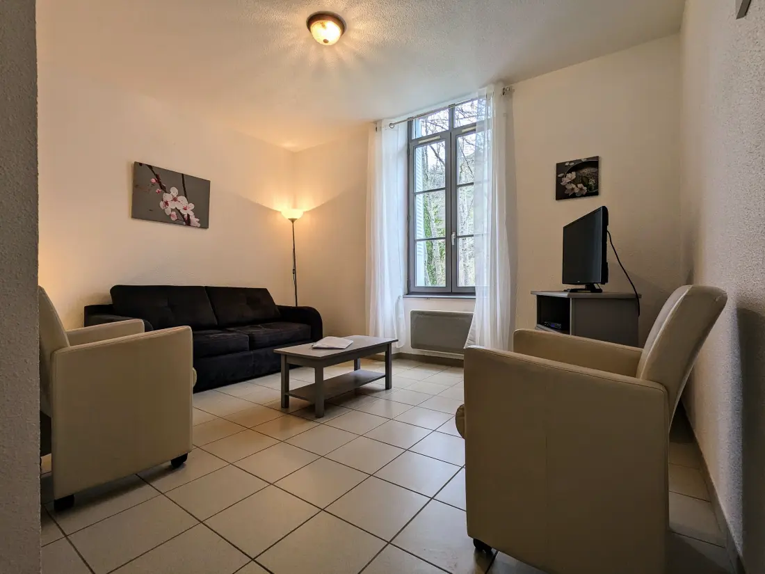 Maison de Vacances Saint-Julien-des-Chazes 2