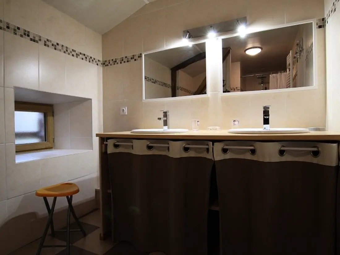 Maison de Vacances Saint-Julien-des-Chazes 3
