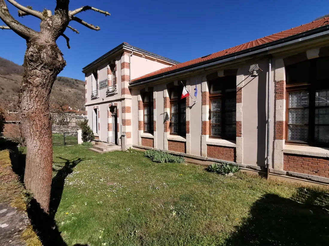 Maison de Vacances Saint-Julien-des-Chazes