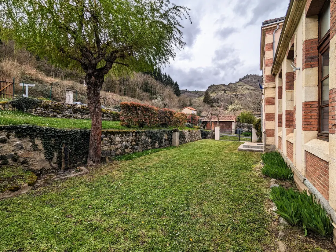 Maison de Vacances Saint-Julien-des-Chazes