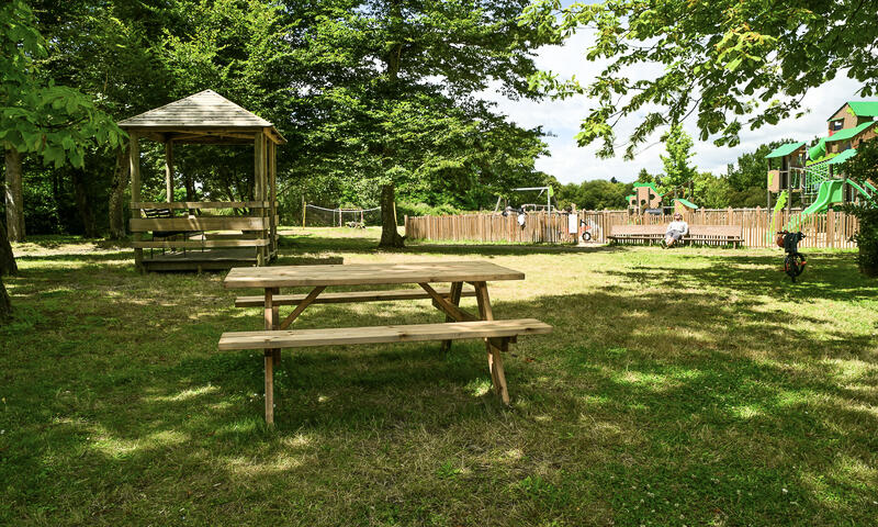 Camping Château La Forêt - Saint-Julien-des-Landes - 35