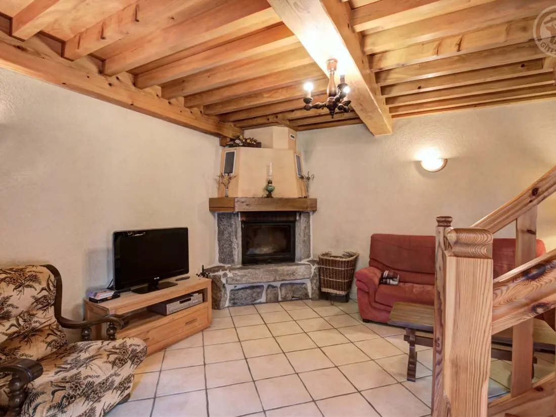 Maison de Vacances SAINT-JUST-EN-BAS