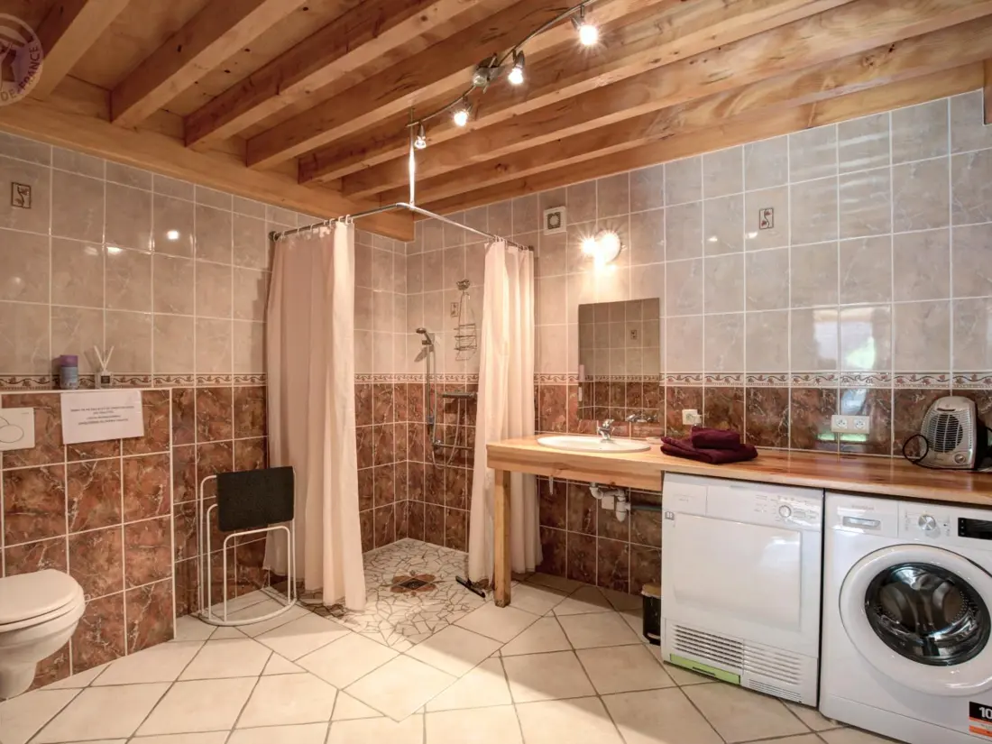 Maison de Vacances SAINT-JUST-EN-BAS