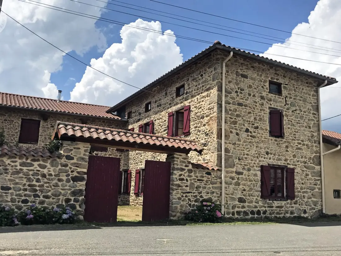 Maison de Vacances SAINT-JUST-EN-BAS