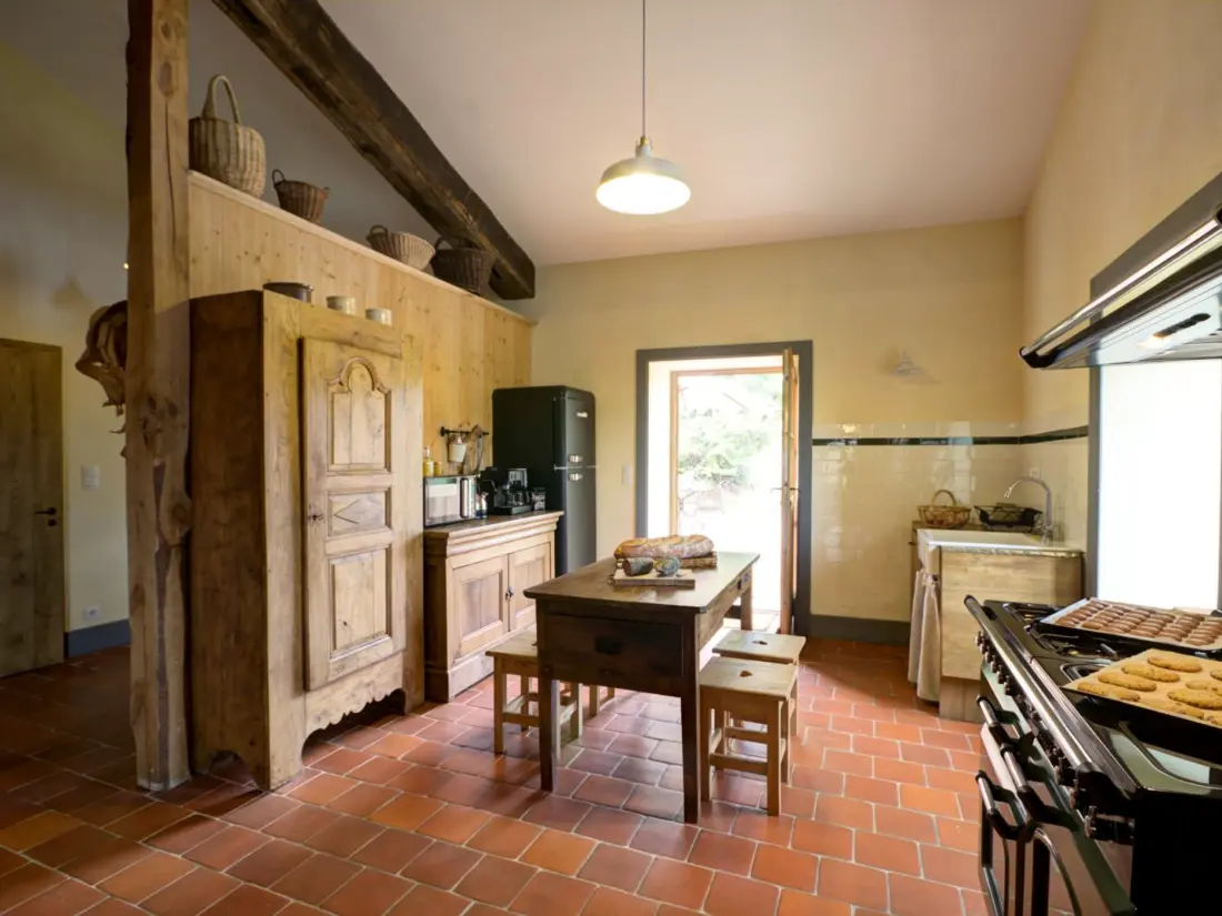 Maison de Vacances SAINT-JUST-LA-PENDUE 4