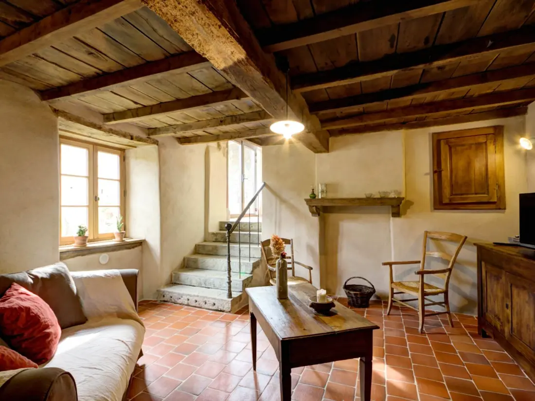 Maison de Vacances SAINT-JUST-LA-PENDUE 4