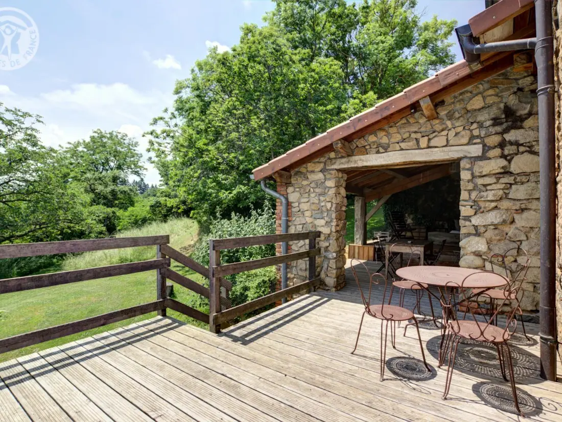 Maison de Vacances SAINT-JUST-LA-PENDUE 5
