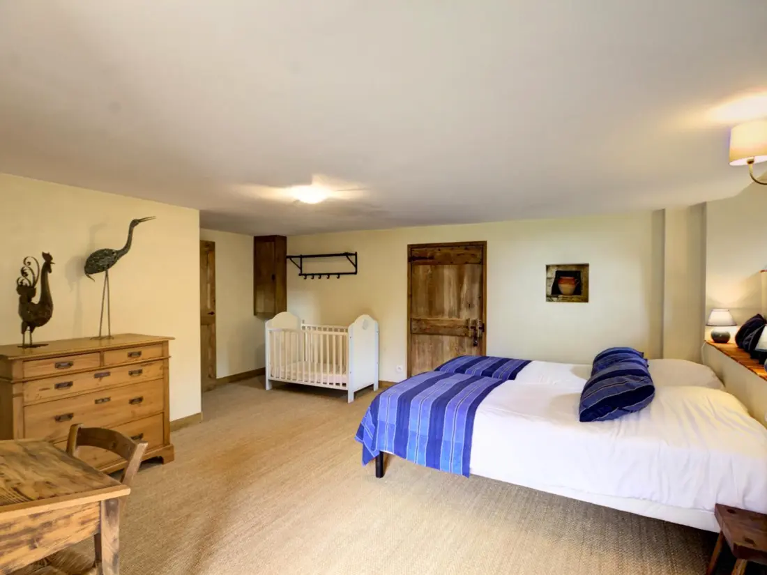 Maison de Vacances SAINT-JUST-LA-PENDUE 7