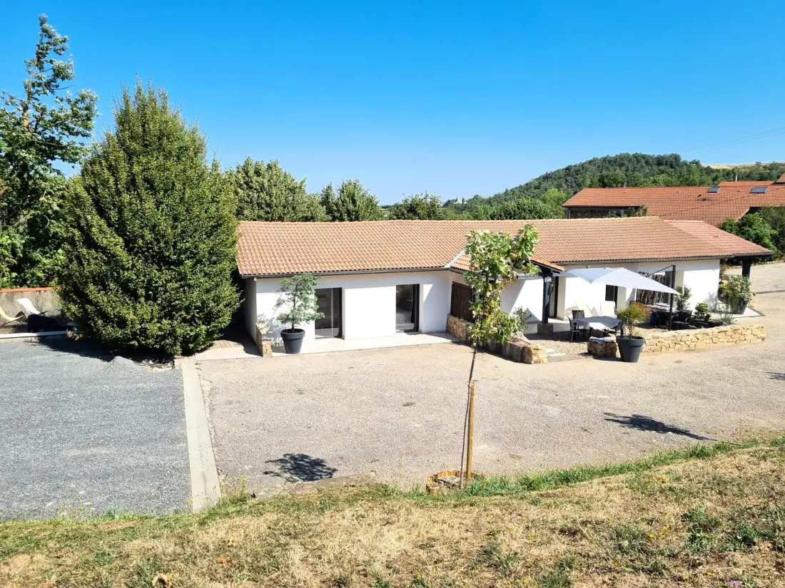 Maison de Vacances SAINT-JUST-SAINT-RAMBERT 3
