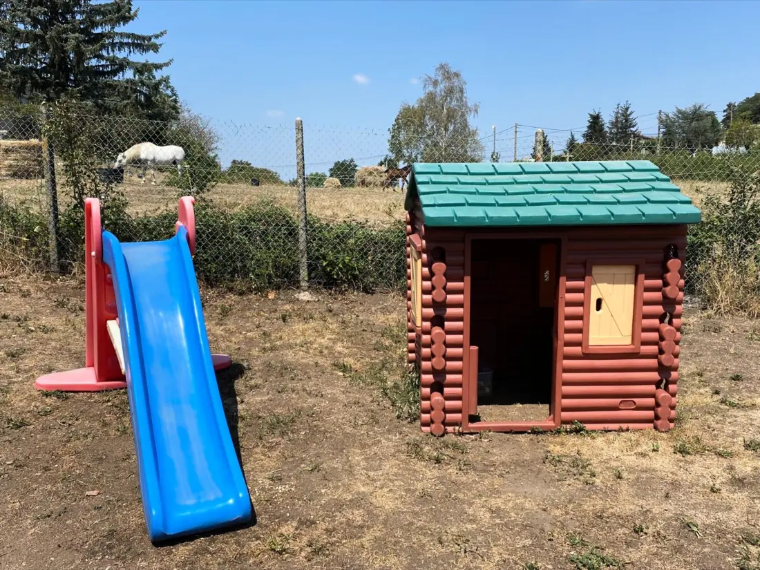 Maison de Vacances SAINT-JUST-SAINT-RAMBERT