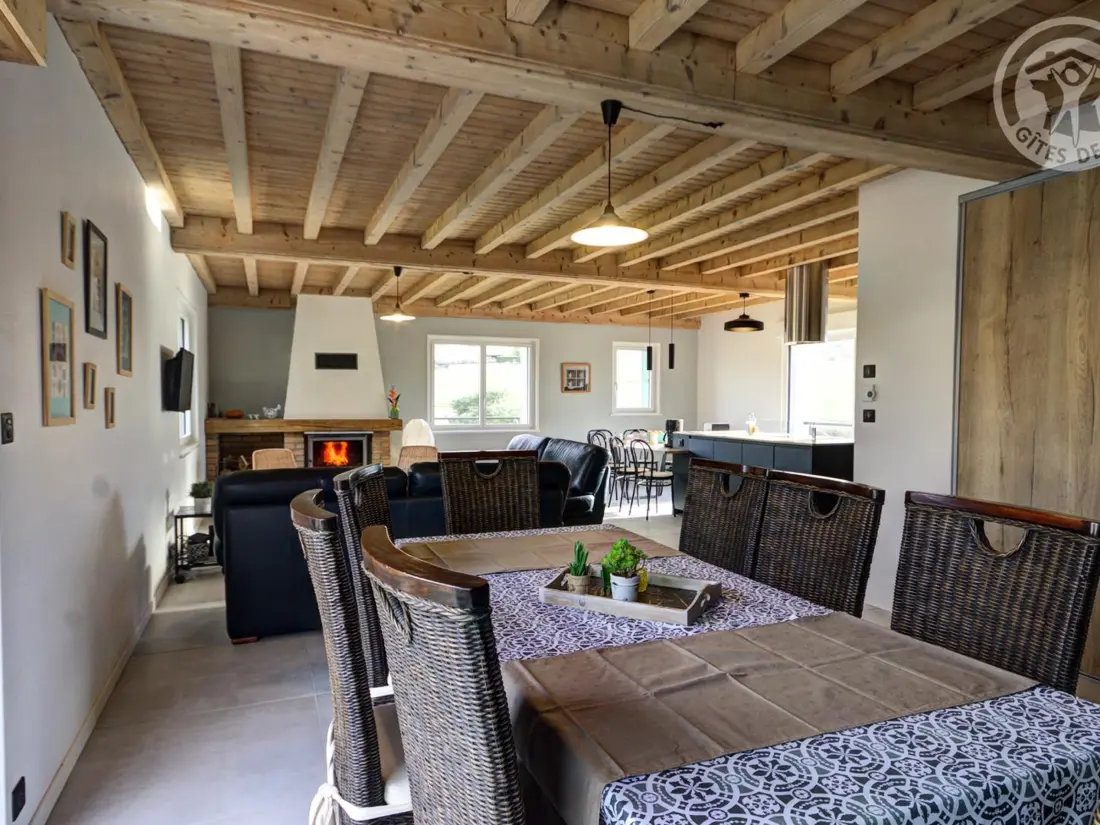 Maison de Vacances SAINT-JUST-SAINT-RAMBERT