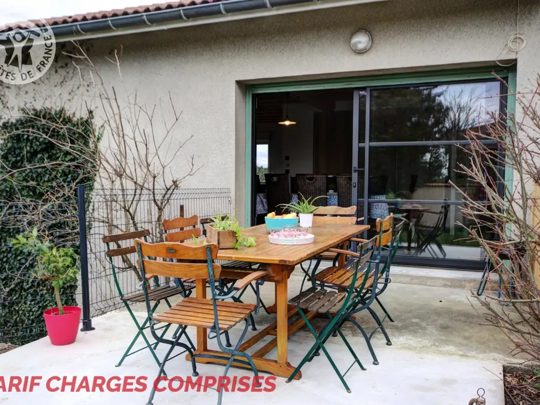 Maison de Vacances SAINT-JUST-SAINT-RAMBERT