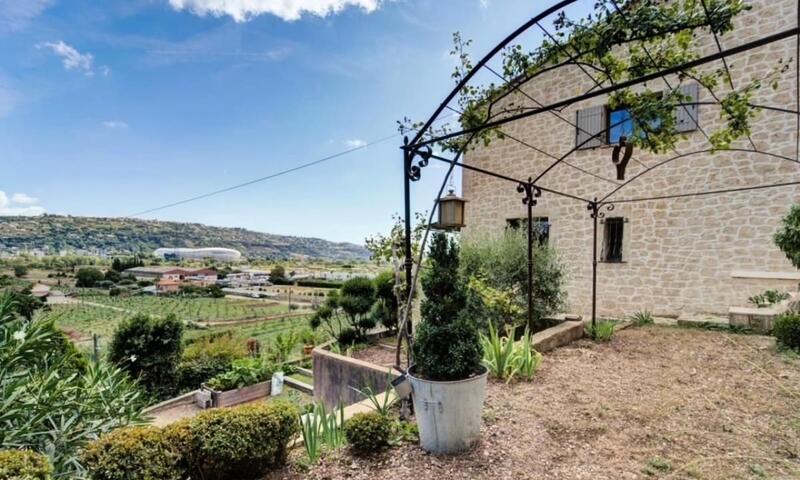 Maison 4p Avec Jardin à Saint-laurent-du-var - - Saint Laurent du Var - 1